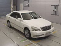 Toyota CROWN лот № 10138 оценка 3.5  с аукциона в Японии 4