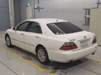 Toyota CROWN лот № 10138 оценка 3.5  с аукциона в Японии 5