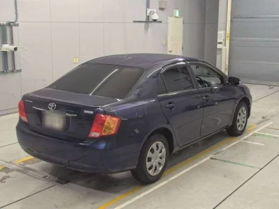 Toyota COROLLA AXIO  с аукциона в Японии