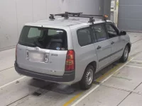 Toyota SUCCEED лот № 10141 оценка 3  с аукциона в Японии 1