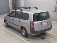 Toyota SUCCEED лот № 10141 оценка 3  с аукциона в Японии 5