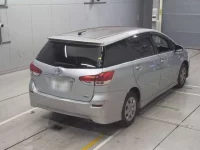 Toyota WISH лот № 10152 оценка R  с аукциона в Японии 1