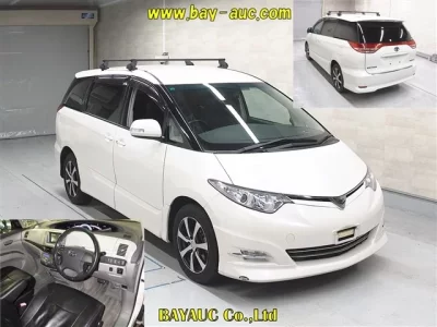 Toyota ESTIMA  с аукциона в Японии