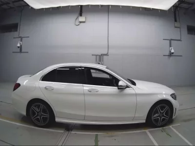 Mercedes-Benz C CLASS  с аукциона в Японии