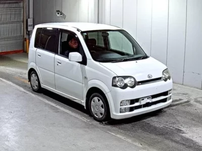 Daihatsu MOVE  с аукциона в Японии