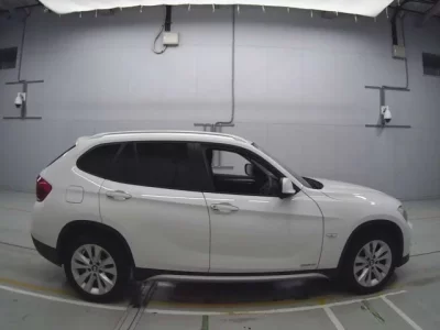 BMW X1  с аукциона в Японии