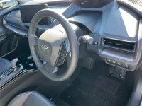 Toyota PRIUS лот № 15104 оценка R  с аукциона в Японии 2