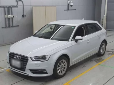 Audi A3  с аукциона в Японии