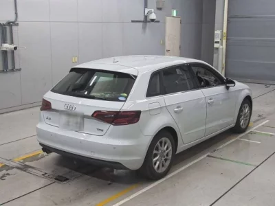 Audi A3  с аукциона в Японии