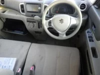 Suzuki SPACIA лот № 8101 оценка 3.5  с аукциона в Японии 2