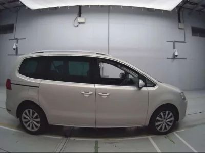 Volkswagen SHARAN  с аукциона в Японии