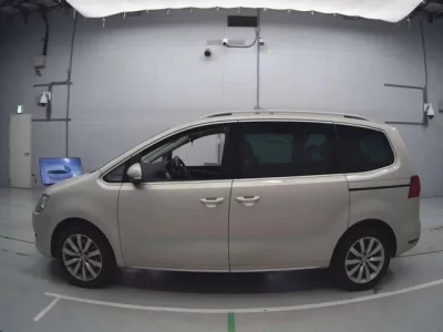 Volkswagen SHARAN  с аукциона в Японии