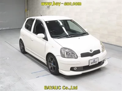 Toyota VITZ  с аукциона в Японии