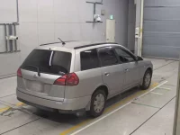 Nissan WINGROAD лот № 10172 оценка 3.5  с аукциона в Японии 1