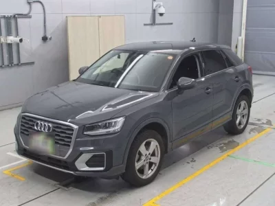 Audi Q2  с аукциона в Японии
