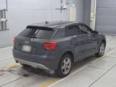 Audi Q2  с аукциона в Японии