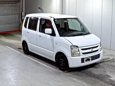 Suzuki WAGON R  с аукциона в Японии