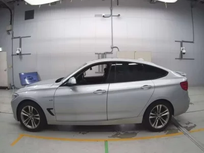 BMW 3-Series  с аукциона в Японии