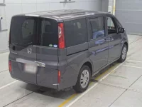 Honda STEP WAGON лот № 33125 оценка 5  с аукциона в Японии 1