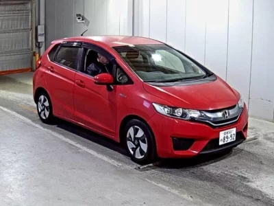 Honda FIT  с аукциона в Японии