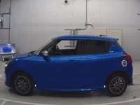 Suzuki SWIFT лот № 36153 оценка 4.5  с аукциона в Японии 3