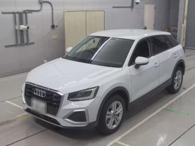 Audi Q2  с аукциона в Японии