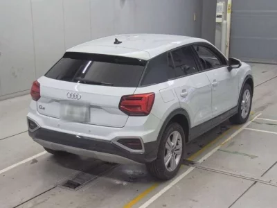 Audi Q2  с аукциона в Японии