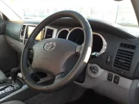 Toyota HILUX SURF лот № 30002 оценка RA  с аукциона в Японии 6