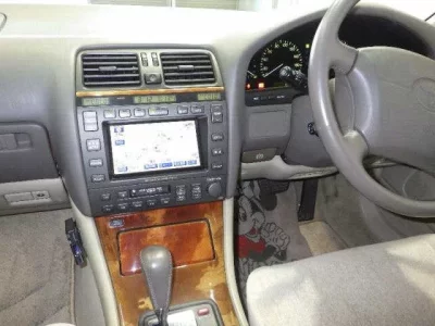 Toyota CELSIOR  с аукциона в Японии