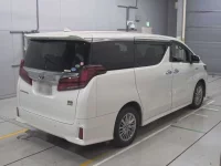 Toyota ALPHARD лот № 30004 оценка 3.5  с аукциона в Японии 1
