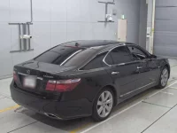 Lexus LS лот № 10216 оценка 3  с аукциона в Японии 1