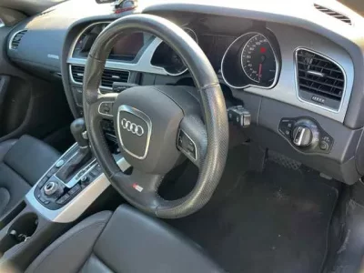 Audi A5  с аукциона в Японии