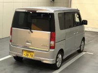 Suzuki EVERY WAGON лот № 1810 оценка R  с аукциона в Японии 3