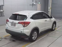 Honda VEZEL лот № 30013 оценка 3.5  с аукциона в Японии 1