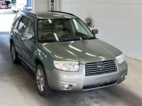 Subaru FORESTER лот № 3002 оценка 4  с аукциона в Японии 3