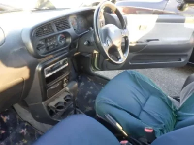 Daihatsu MIRA  с аукциона в Японии