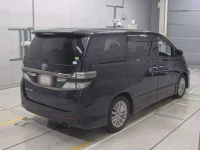 Toyota VELLFIRE лот № 30018 оценка 3.5  с аукциона в Японии 1