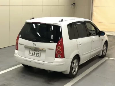 Mazda PREMACY  с аукциона в Японии