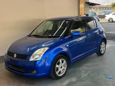 Suzuki SWIFT  с аукциона в Японии