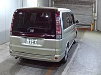 Honda STEP WAGON лот № 8199 оценка 3.5  с аукциона в Японии 4