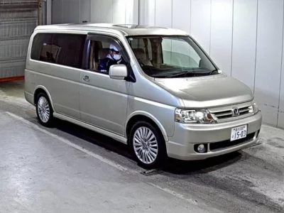 Honda STEP WAGON  с аукциона в Японии