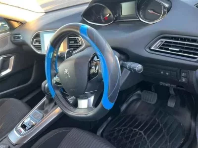 Peugeot 308  с аукциона в Японии