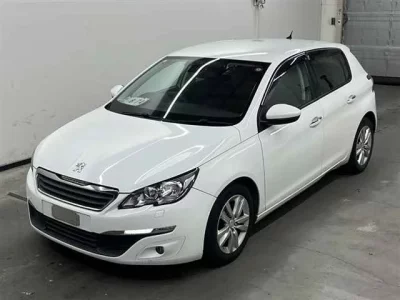 Peugeot 308  с аукциона в Японии