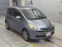 Toyota RACTIS лот № 10231 оценка 3.5  с аукциона в Японии 4