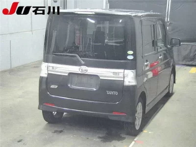 Daihatsu TANTO  с аукциона в Японии