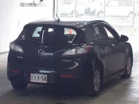 Mazda AXELA лот № 15 оценка 3  с аукциона в Японии 4