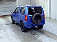 Suzuki JIMNY лот № 8226 оценка R  с аукциона в Японии 1