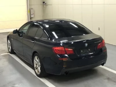 BMW 5-Series  с аукциона в Японии