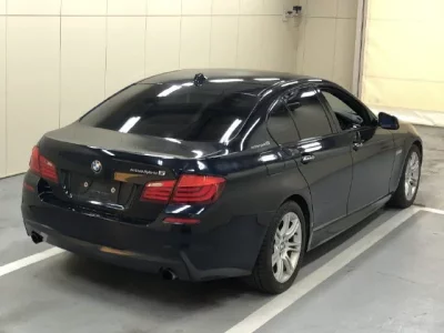 BMW 5-Series  с аукциона в Японии