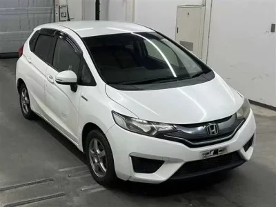Honda FIT  с аукциона в Японии